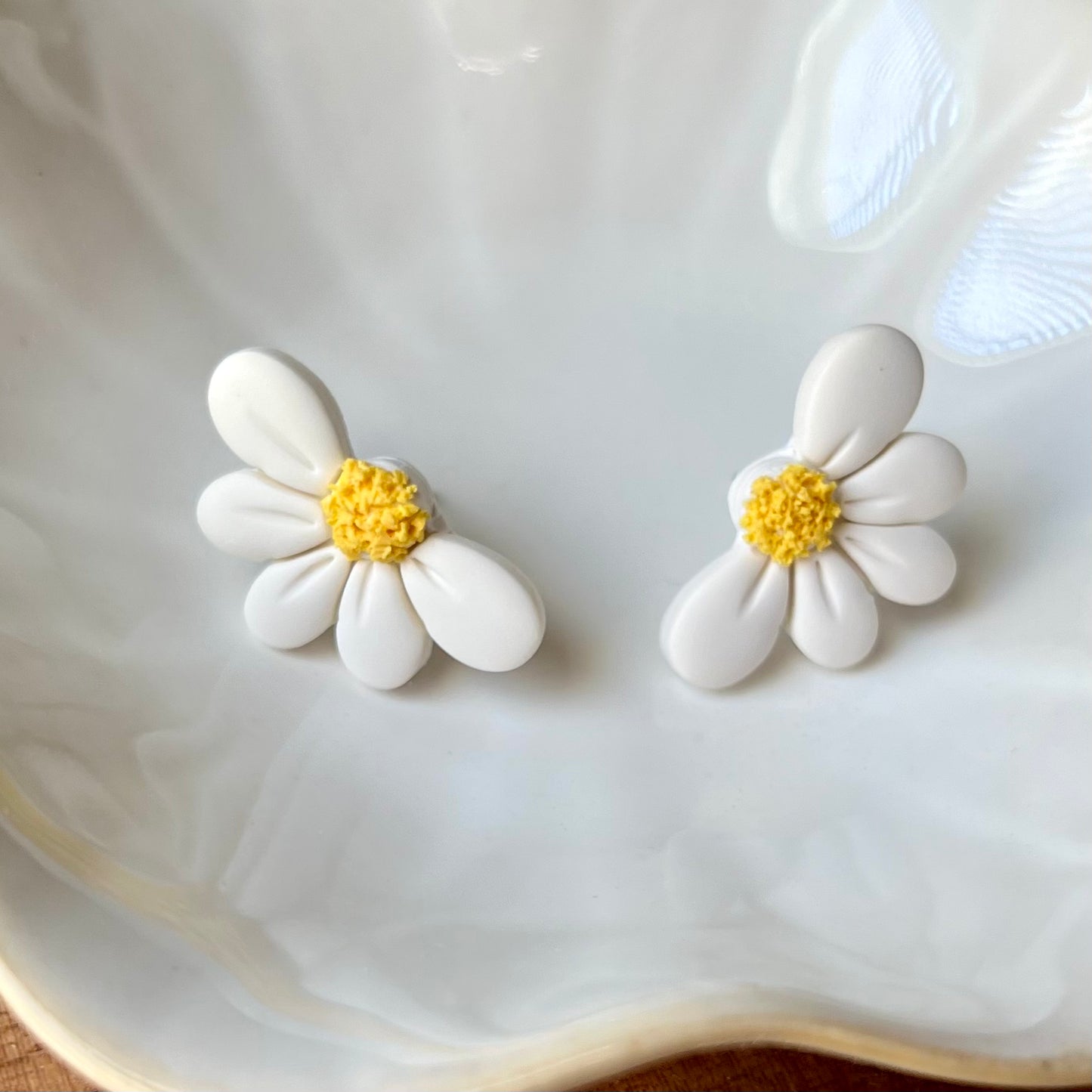 Spring White Half Daisy Polymer Clay Stud Earrings