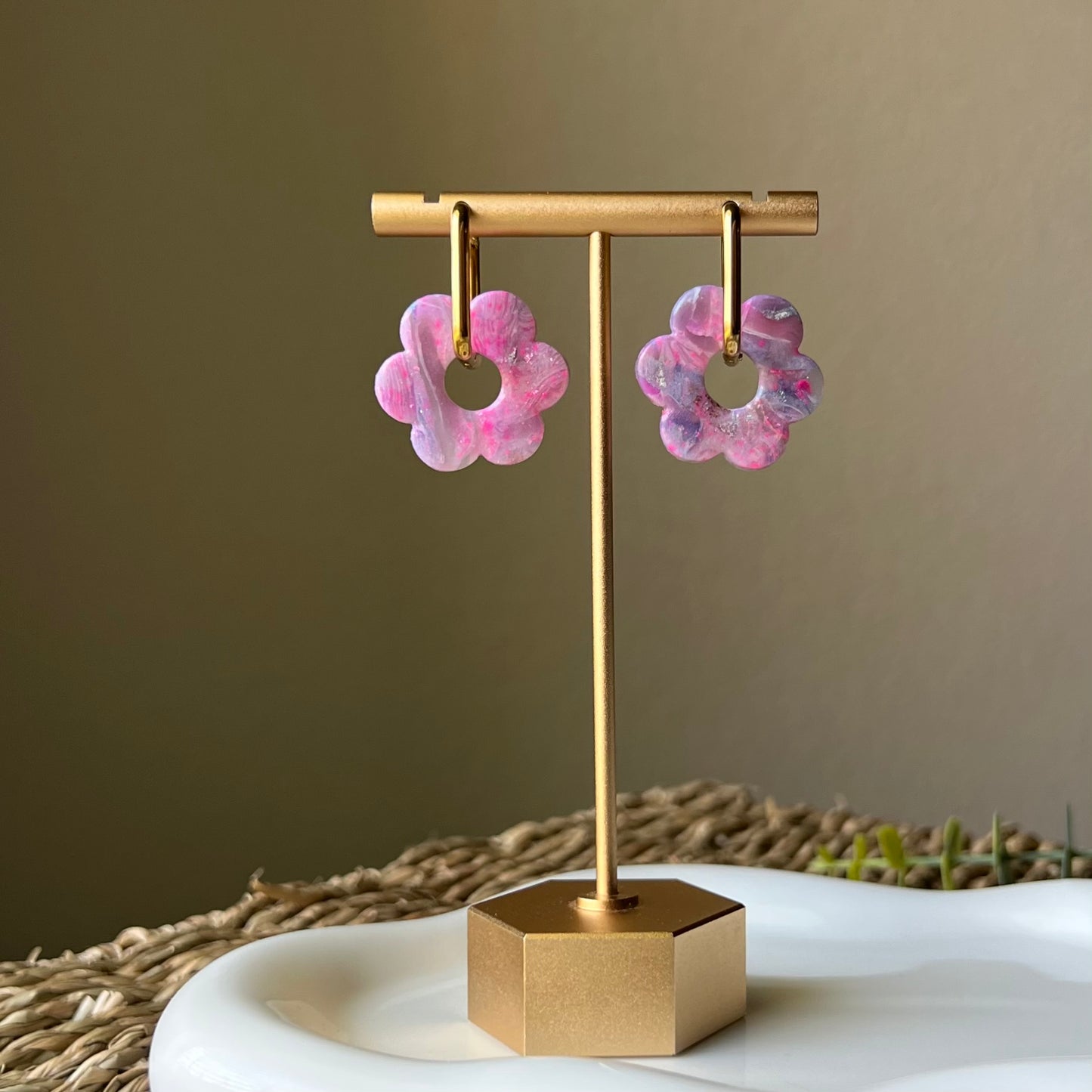 Retro Flower Polymer Clay Huggie Hoop Earrings