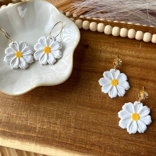 Spring White Daisy Polymer Clay Earrings
