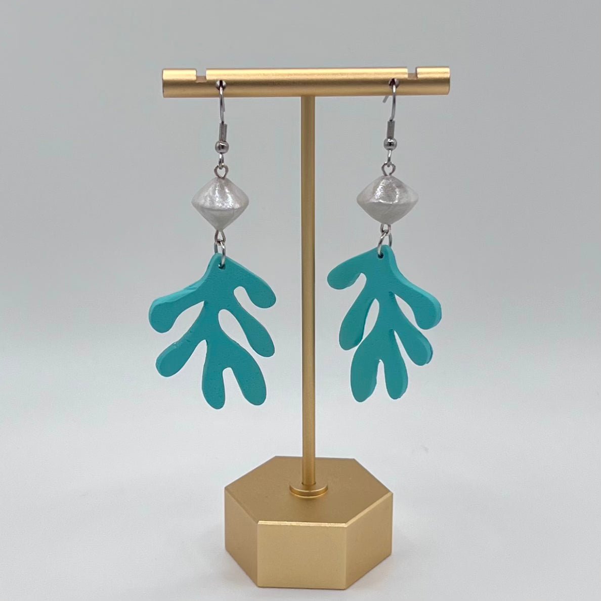Reef & Pearl Clay Earrings