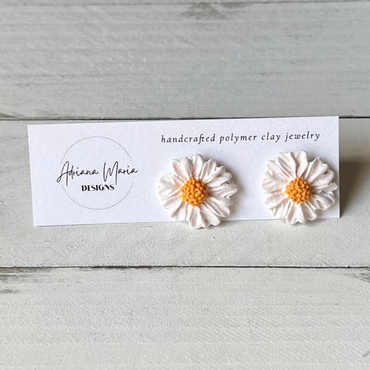 Spring White Daisy Polymer Clay Stud Earrings