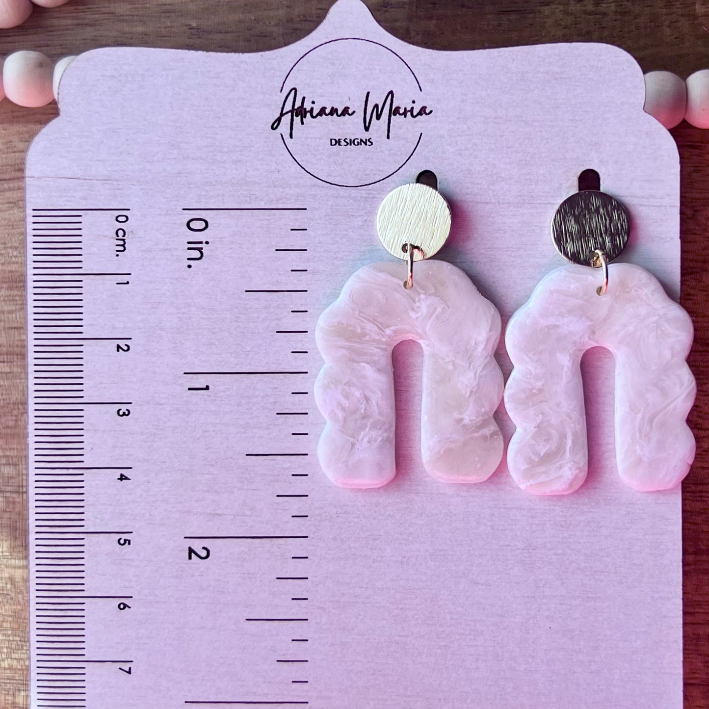 Ivory Marbled Scalloped Arch Polymer Clay Earrings