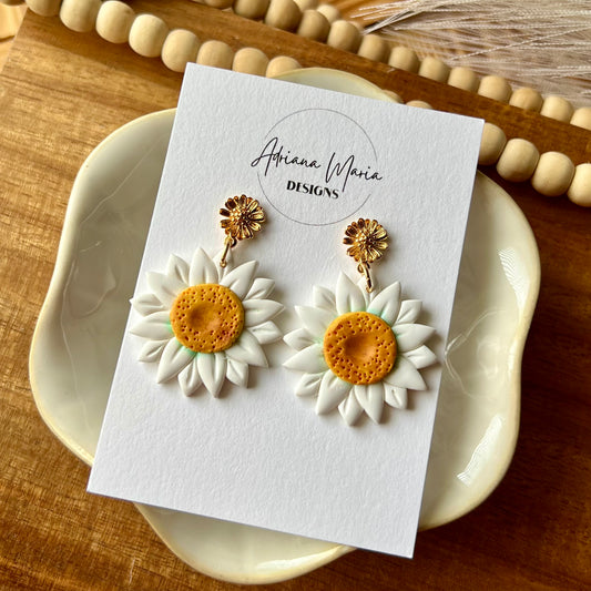 Spring White Daisy Polymer Clay Earrings